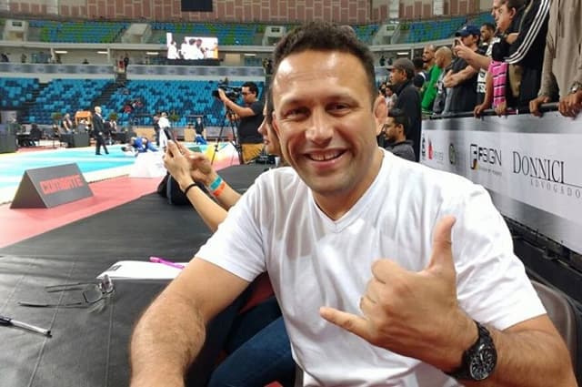 Renzo Gracie se mostrou empolgado com toda a estrutura do Gracie Pro (Foto: Yago Rédua)