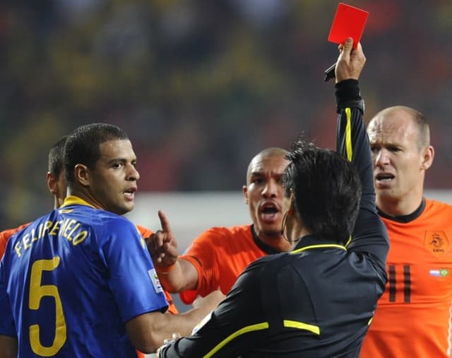 Felipe Melo (Brasil) x Holanda na Copa do Mundo de 2010