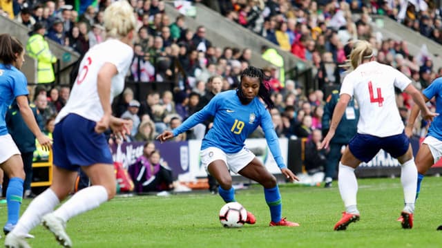 Brasil x Inglaterra - fut. feminino