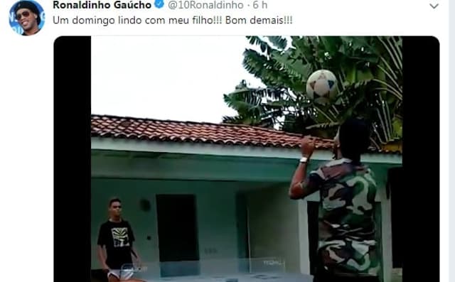 Um domingo lindo com meu filho!!! Bom demais!!!”, escreveu Ronaldo.