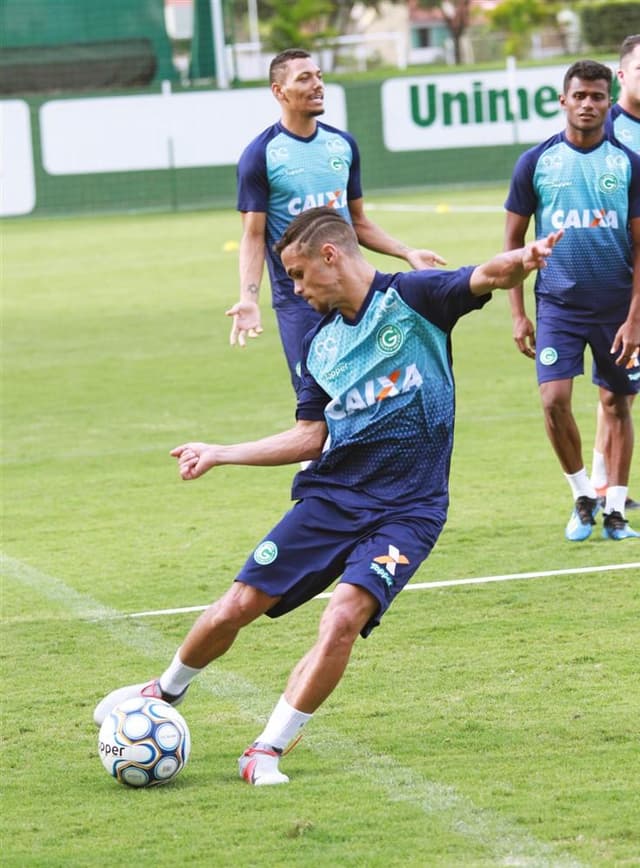 Treino do Goiás