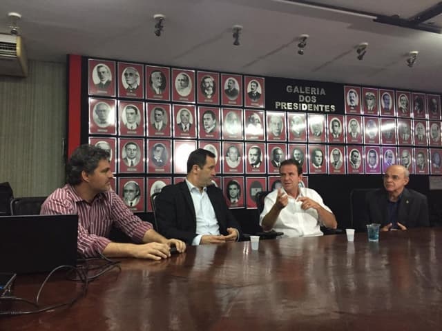 Eduardo Paes, Bandeira de Mello, Lomba, Humberto Mota e Bruno Spindel - Maracanã