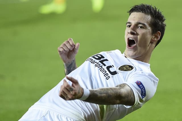 Santi Mina - Valencia x Young Boys