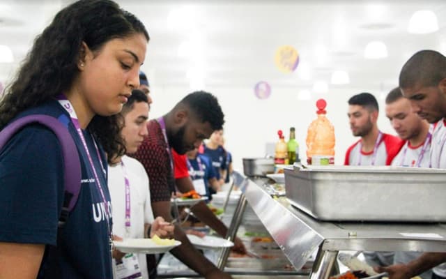 Alimentação nos JUBs: números impressionam e educação dos atletas surpreende