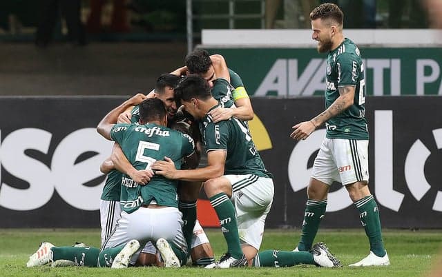 Palmeiras tem 98% de chance de ser campeão brasileiro, nas contas do matemático Tristão Garcia