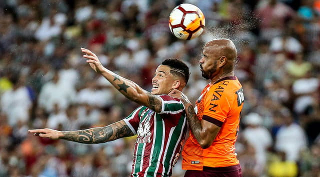 Fluminense voltou a perder por 2 a 0 do Furacão e foi eliminado da Copa Sul-Americana. O atacante Luciano (foto) perdeu chances claras para balançar a rede e não conseguiu acabar com a seca de gols da equipe tricolor que já dura oito rodadas. Confira a seguir as notas do LANCE! (por Luiza Sá - luizasa@lancenet.com.br)<br>