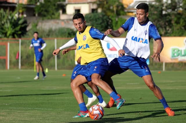 Flávio em treino do Bahia