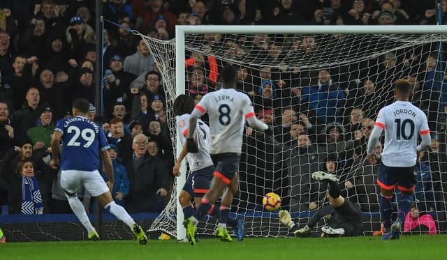 Everton x Bournemouth