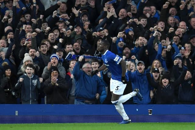 Zouma após marcar gol pelo Everton