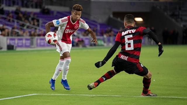 David Neres - Ajax x Flamengo