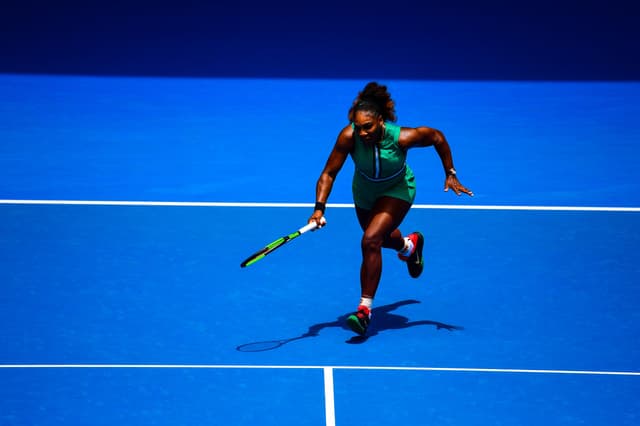 Serena Williams atua em Melbourne