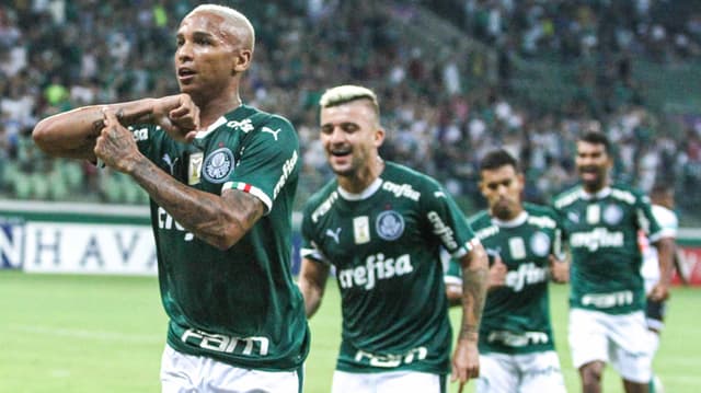 Deyverson voltou a ser importante e foi um dos melhores em campo ao marcar o gol da vitória do Palmeiras por 1 a 0 sobre o Botafogo-SP no Allianz Parque, pela segunda rodada do Campeonato Paulista. O goleiro Fernando Prass também se destacou com duas grandes defesas. Confira as notas do LANCE! (por Alê Guariglia)