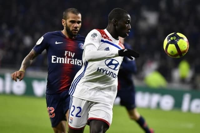 Daniel Alves e Mendy - Lyon x PSG