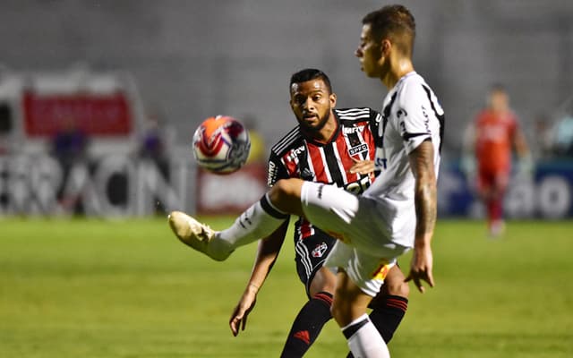 Ponte Preta x São Paulo