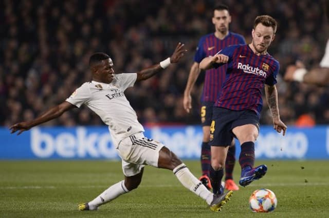 Vinicius Junior e Rakitic - Barcelona x Real Madrid