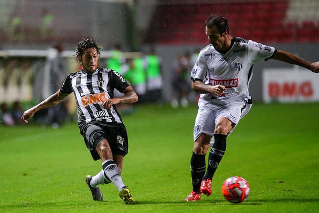 Guga tem sido pedido pela torcida do Galo no lugar de Patric, como titular da lateral-direita