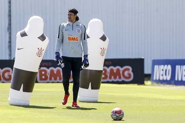 Cássio em treino do Corinthians