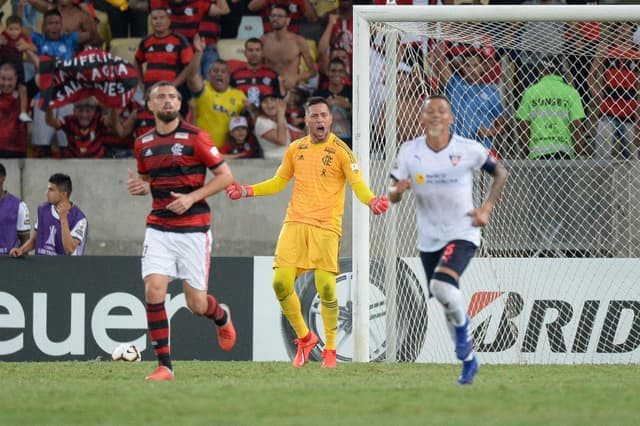 Flamengo x LDU Diego Alves