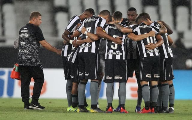 Imagens de Botafogo 4x1 Portuguesa