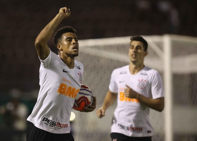 Com garra, o Corinthians buscou empate por 1 a 1 contra a Ferroviária na primeira partida entre os times nas quartas de final do Paulistão. Gustagol saiu do banco após período lesionado e balançou a rede. Cássio, Michel Macedo, Clayson e Jadson também merecem citações. Veja as notas do LANCE! para o Corinthians (Por Rafael Bortoloti - centraldejogos@lancenet.com.br)