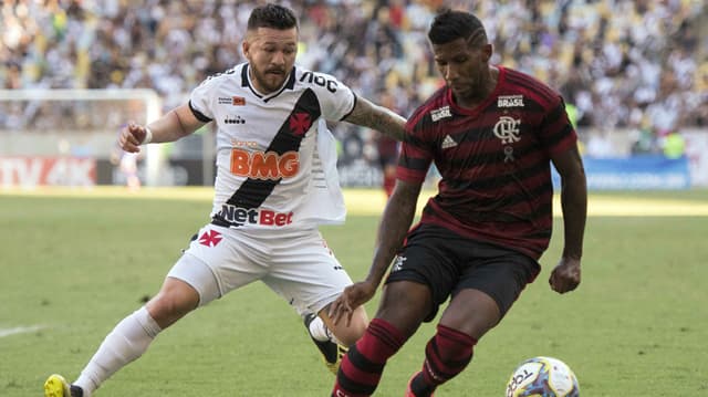 Vasco x Flamengo Rossi e Rodinei