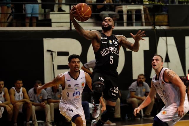 Jamaal - Botafogo x São José - NBB