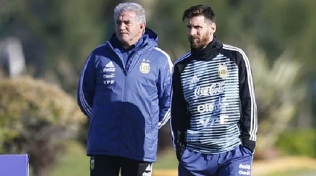 Jorge Burruchaga e Lionel Messi