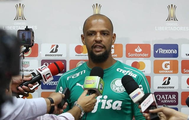 Felipe Melo destaca importância de respeitar sempre qualquer adversário