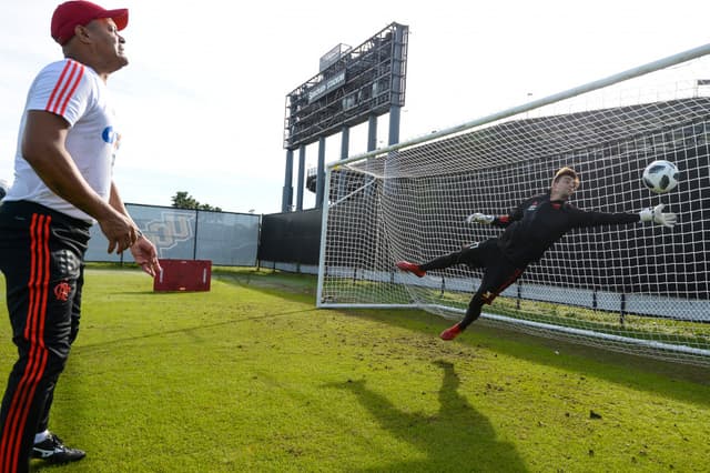 Preparador de goleiros Flamengo