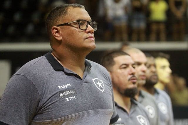 NBB - Botafogo x Flamengo - Léo Figueiró