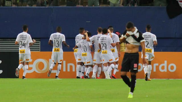 No empate do Timão por 1 a 1 com o Vasco, na Arena da Amazônia, o destaque da equipe foi Mateus Vital. Autor do gol do time, ainda no primeiro, ele foi a arma ofensiva mais efetiva no jogo pela terceira rodada do Brasileirão (notas por Fernanda Teixeira)&nbsp;