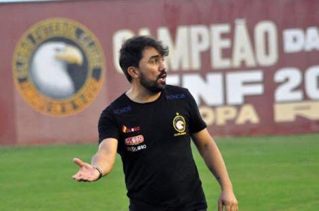 Luizinho Lopes técnico