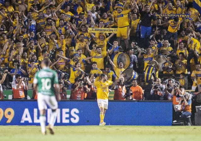 Tigres x León - Gignac