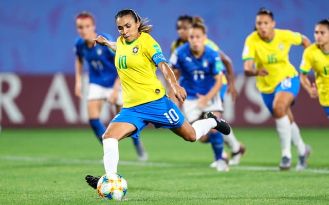 Pênalti Copa do Mundo Feminina - Marta