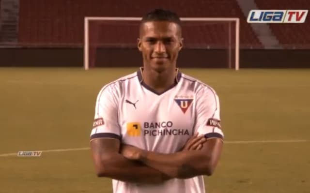 Antonio Valencia anunciado na LDU