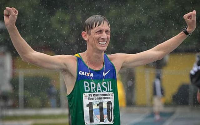 Moacir Zimmermann, da marcha atlética, foi cortado provisoriamente da lista do atletismo do Brasil em Lima (Crédito: CBAt)