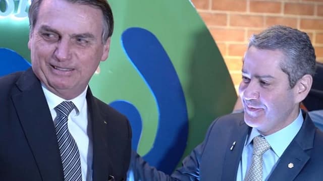 Bolsonaro + Caboclo