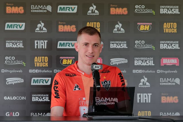 Adílson celebra pausa da Copa América, que possibilitou recuperação física do grupo de jogadores do Galo