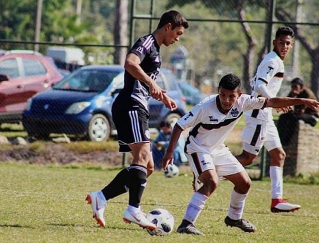 O Cruzeiro terá a opção de compra do jovem jogador ao fim do contrato de empréstimo