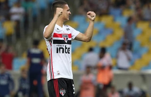 Antony - Fluminense x São Paulo