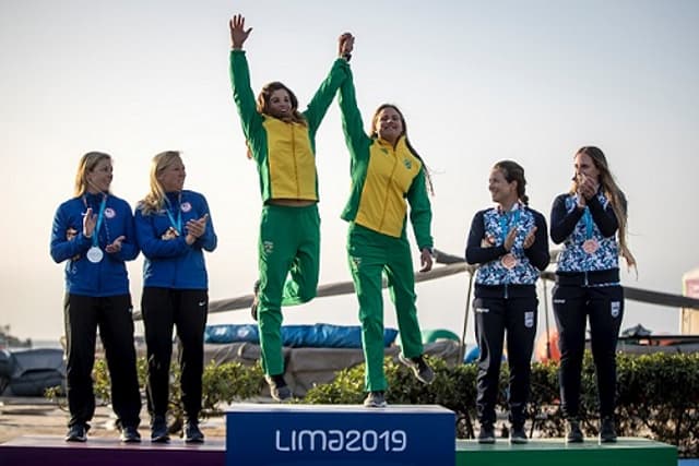 Martine Grael e Kahena Kunze