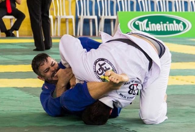 Maurício Abreu, faixa-preta da Equipe Gavazza, foi campeão no evento em Paty do Alferes (Foto: Divulgação)