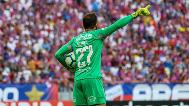 Uma atuação de gala do goleiro Muriel foi o ponto alto do Fluminense no reencontro com as vitórias no Campeonato Brasileiro. Com grandes defesas, o camisa 27 evitou que os donos da casa aproveitassem a vantagem do apoio da torcida. Mesmo no Z-4, o Tricolor derrotou o Fortaleza por 1 a 0 e ensaia uma reação na competição. Veja as notas e atuações na análise de Gabriel Grey (gabrielgrey@lancenet.com.br)&nbsp;