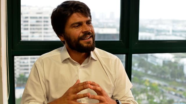 Deputado Pedro Paulo recebe o Lance!