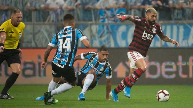 Confira a seguir a galeria especial do LANCE! com imagens do empate entre Grêmio e Flamengo nesta quarta-feira