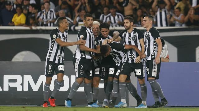 Botafogo x CSA