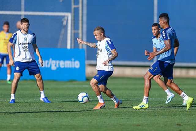 Treino do Grêmio/Everton Cebolinha)