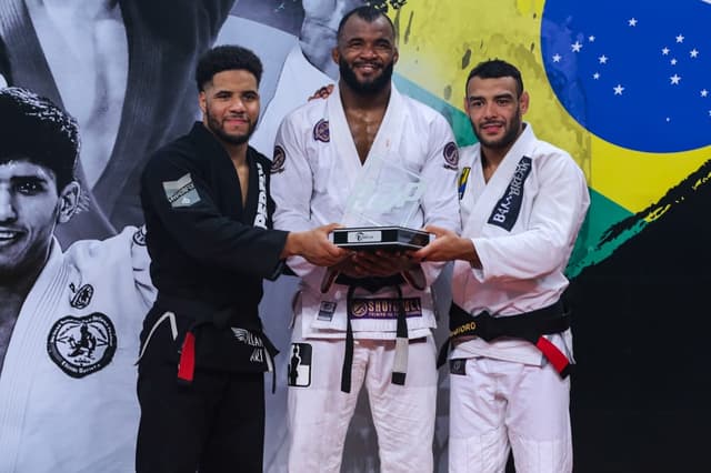 Isaque, Jackson e Cascão foram os grandes nomes do King of Mats (Foto: divulgação)