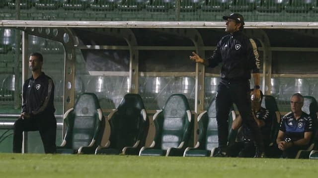 Chapecoense x Botafogo - Valentim