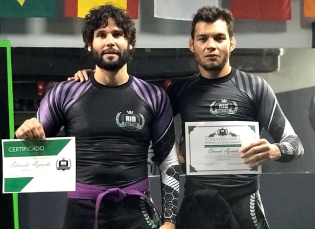 Dudu Azevedo foi graduado em duas modalidades pelo ex-UFC Milton Vieira (Foto: arquivo pessoal)